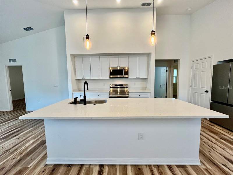 3 bedroom Single Family Residence at 2416 Taylor Rd S, Midway Gardens, Auburndale — photo 3