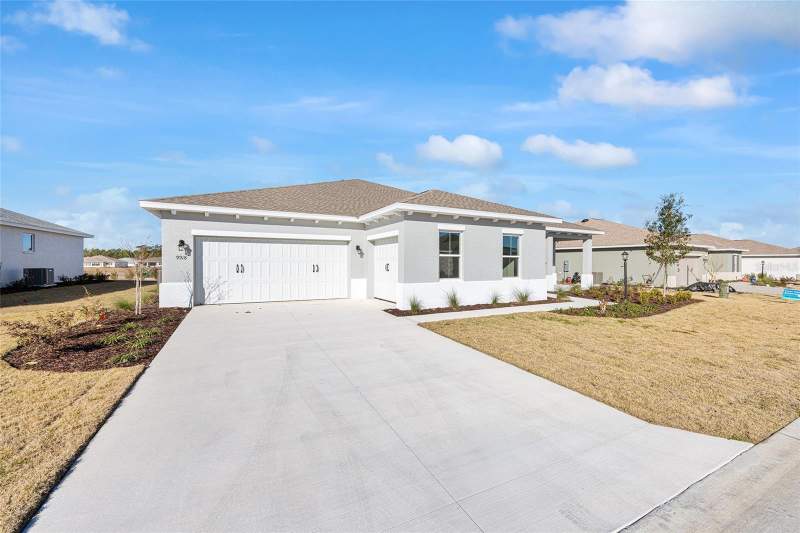 2 bedroom Single Family Residence at 9918 SW 106th Circle, On Top Of The World, Ocala — photo 2