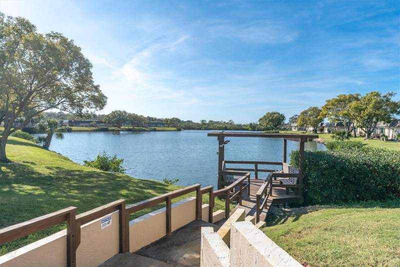 2 bedroom Condominium at 4346 Rustic Drive, Gardens Beacon Square, New Port Richey — photo 2