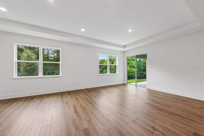 4 bedroom Single Family Residence at 826 EMERALD GROVE DRIVE, EDEN CREST, APOPKA — photo 4