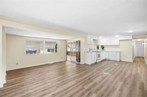 14742 Mandarin Street, Tavares FL - photo 15 of 35