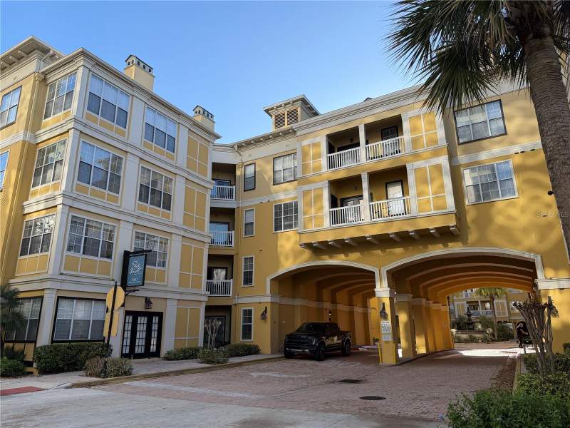 860 N ORANGE AVENUE #301 home for sale in Park North Cheney Place