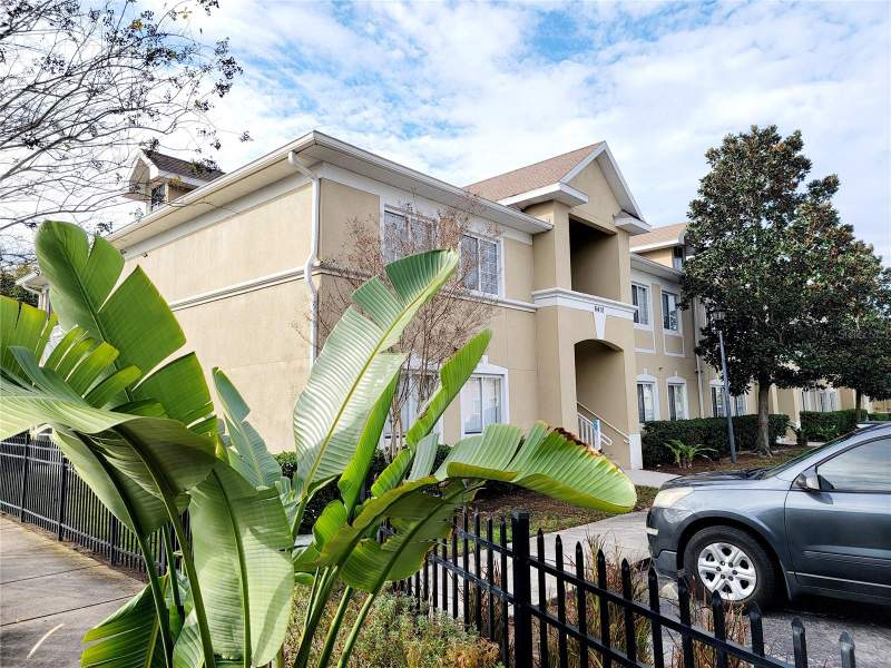 6410 CYPRESSDALE DRIVE #201 home for sale in Villages of Bloomingdale