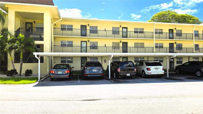 2 bedroom Condominium at 1450 Heather Ridge Boulevard #201, Heather Ridge, Dunedin — photo 2