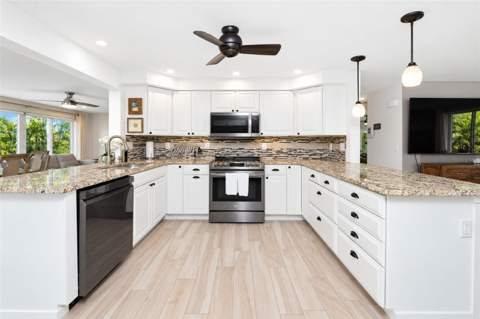 1 Oakwood Drive #1, Englewood FL - photo 23 of 99