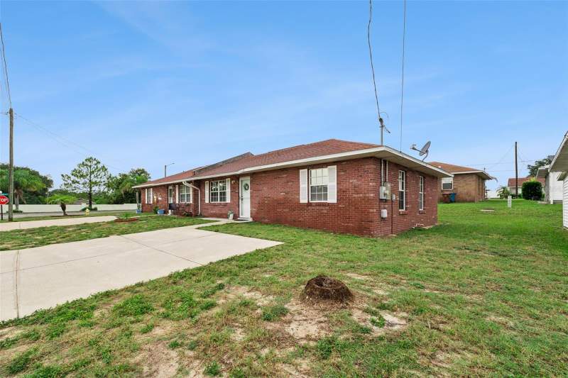 2 bedroom Single Family Residence at 1433 Thousand Roses Avenue, Thousand Roses, Lake Wales — photo 3
