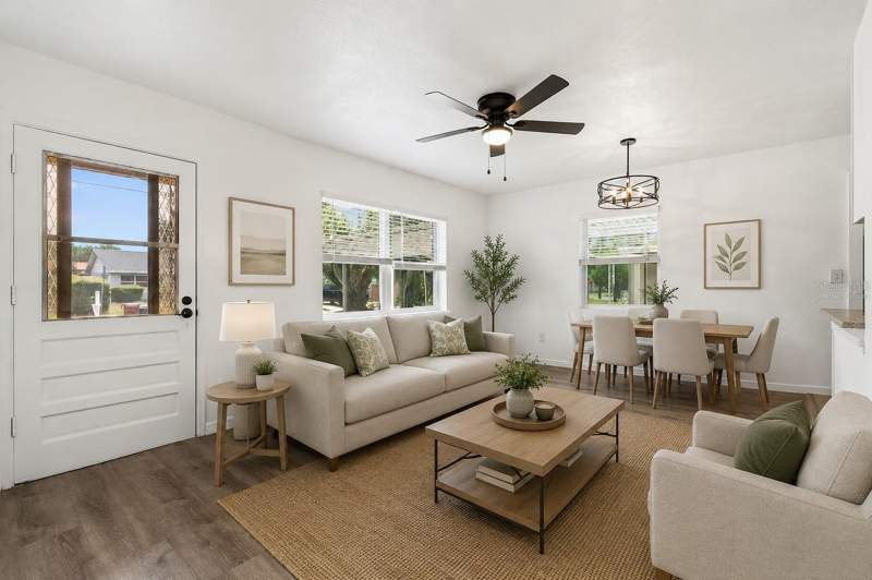 4 bedroom Single Family Residence at 203 Pevetty Drive, Sunset Heights Rev, Plant City — photo 2