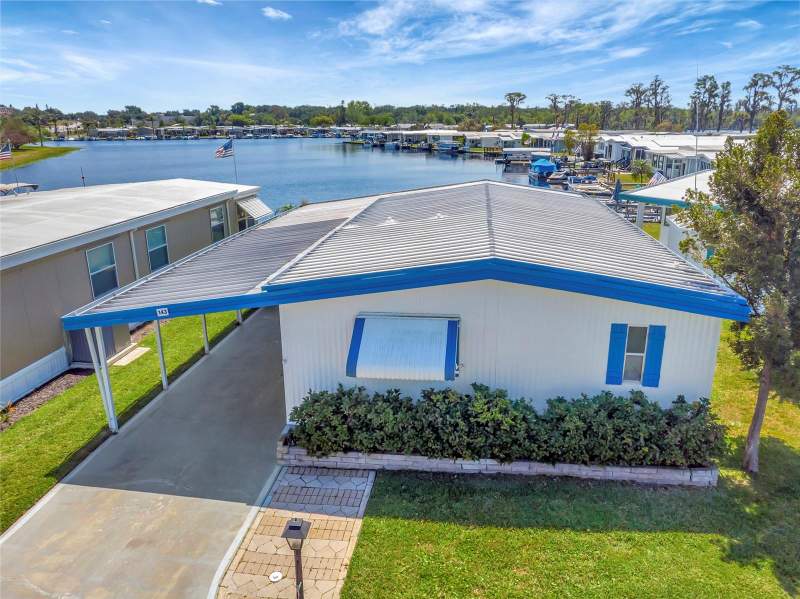 2 bedroom Mobile Home at 1401 W Highway 50 #143, Clermont Emerald Lakes Co-Op Lt 01, Clermont — photo 4