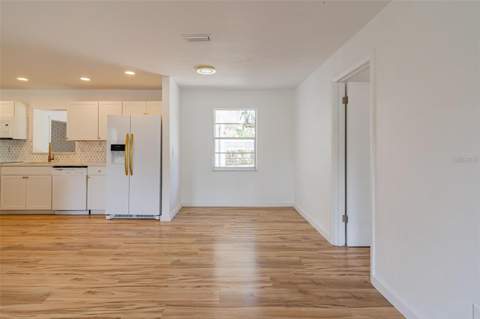 437 Alpine Street, Altamonte Springs FL - photo 10 of 34