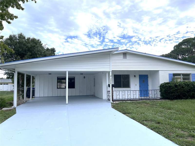 4 bedroom Single Family Residence at 3602 17th Avenue, Country Club Heights, Bradenton — photo 3