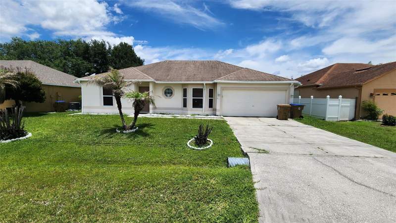 3 bedroom Single Family Residence at 811 CARROUSEL LANE, POINCIANA VILLAGE 5 NBHD 1, KISSIMMEE — photo 1