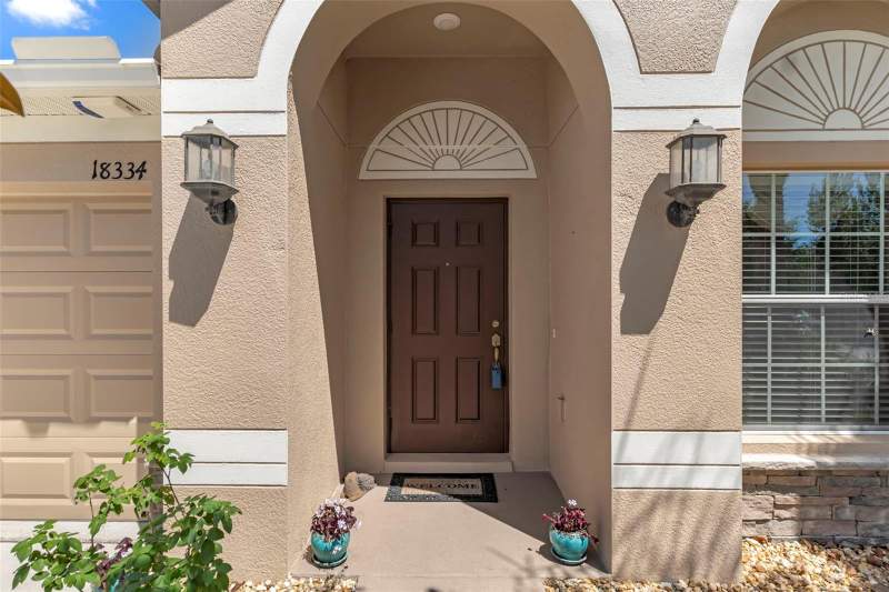 4 bedroom Single Family Residence at 18334 Waydale Loop, Briar Oaks Village 01, Hudson — photo 5