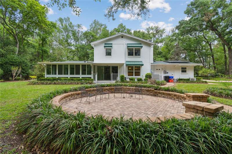 4 bedroom Single Family Residence at 2006 NW 23rd Street, Maple Hill, Gainesville — photo 2