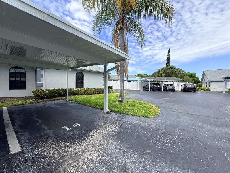2 bedroom Condominium at 2749 Countryside Boulevard #14, Carmel Of Bryn-Mawr Condo, Clearwater — photo 5