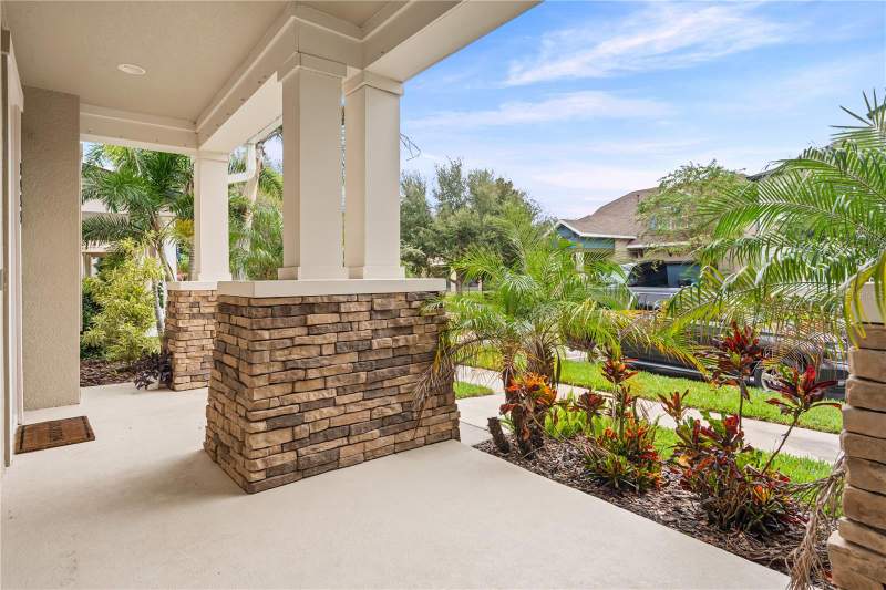 5 bedroom Single Family Residence at 5955 Caldera Ridge Drive, Fishhawk Ranch West Ph 1B/1C, Lithia — photo 3