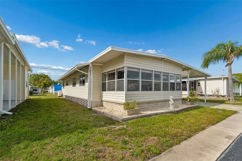 2 bedroom Mobile Home at 12651 SEMINOLE BOULEVARD #15I, POINTE WEST RESIDENT OWNED COMMUNITY INC, LARGO — photo 2
