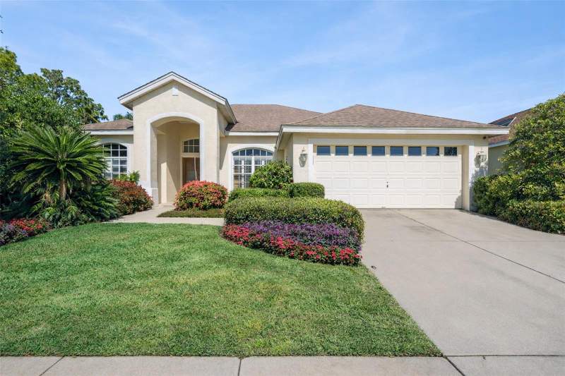 8032 PINE HOLLOW DRIVE home for sale in Mt Dora Country Club Mt Dora Homes for Sale: 3 Homes, From $399K