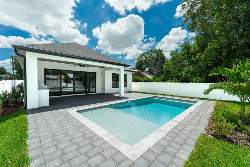 5 bedroom Single Family Residence at 1526 Miller Avenue, Lawndale, Winter Park — photo 5