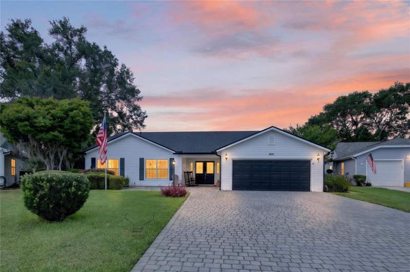 3 bedroom Single Family Residence at 25102 Meriweather Road, Plantation At Leesburg Tara View, Leesburg — photo 2