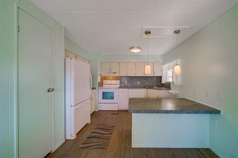 2 bedroom Manufactured Home at 12501 Ulmerton Road #128, Glenwood Estates Inc Conco, Largo — photo 3