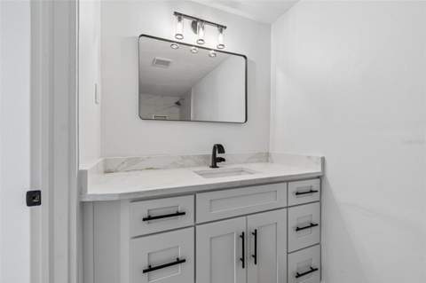 4417 W Fairview Heights, Tampa FL - photo 16 of 42