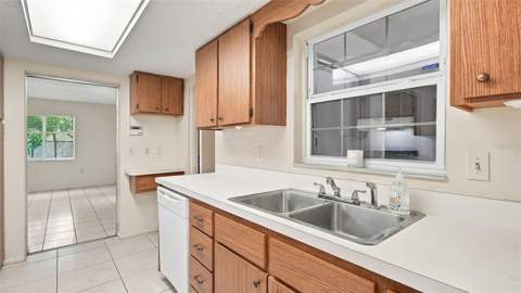 2465 Hibiscus Street, Sarasota FL - photo 15 of 42