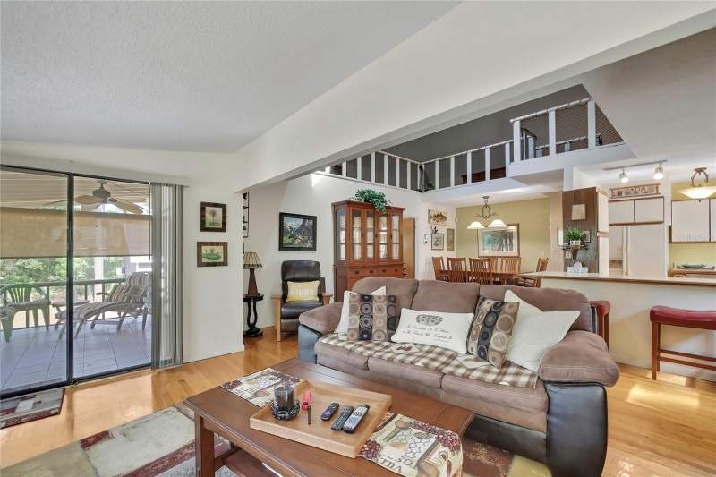 2 bedroom Single Family Residence at 9160 W Kingston Drive, Halls River Estates, Homosassa — photo 4