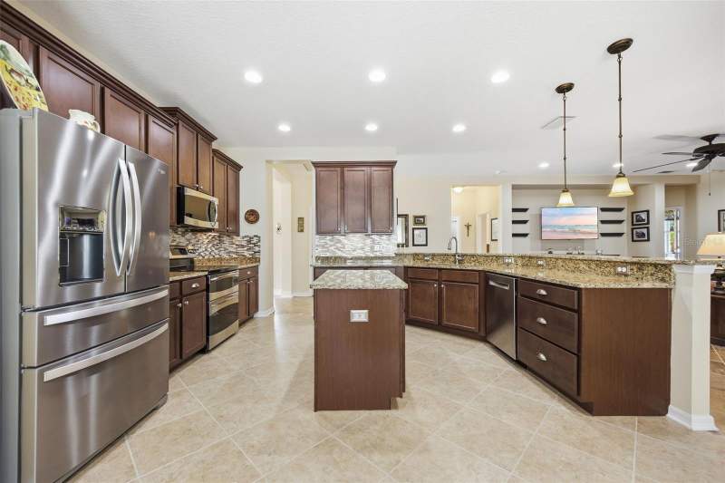 4 bedroom Single Family Residence at 7705 112th Avenue, Copperstone Ph I, Parrish — photo 4