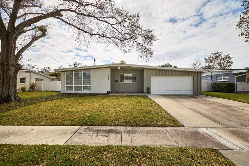 3312 NAKORA DRIVE home for sale in Carrollwood