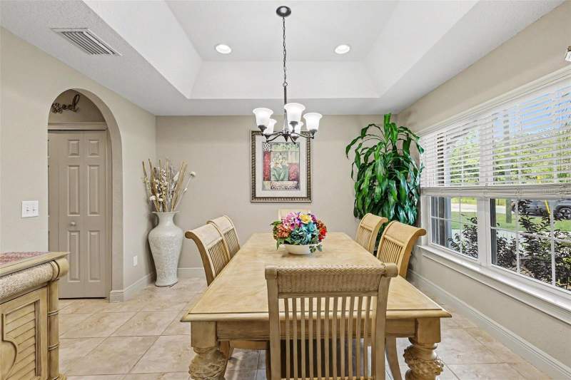 3 bedroom Single Family Residence at 4 Malauka Radial Pass, Silver Spgs Shores, Ocklawaha — photo 2