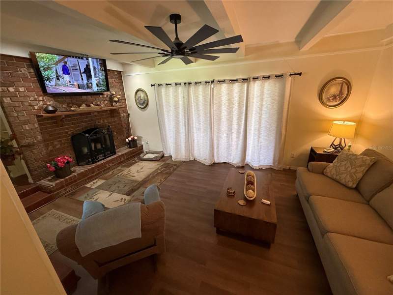 3 bedroom Single Family Residence at 305 WHITE OAK DRIVE, SANLANDO SPGS, ALTAMONTE SPRINGS — photo 3