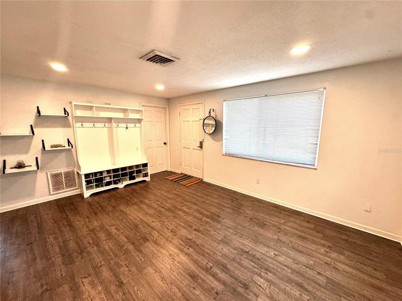 3 bedroom Single Family Residence at 6550 3rd Avenue, Pasadena Estates, St Petersburg — photo 5