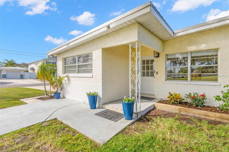 3 bedroom Single Family Residence at 332 Westwinds Drive, Baywood Village, Palm Harbor — photo 5