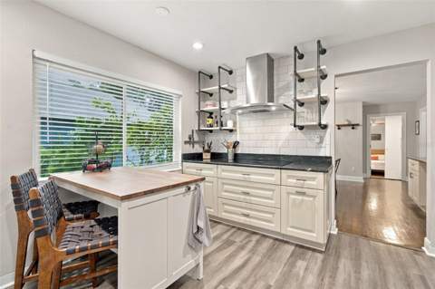 1926 Burlington Avenue, St Petersburg FL - photo 9 of 54