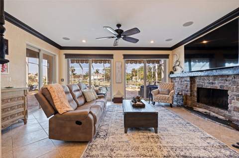 3931 Pompano Drive, St Petersburg FL - photo 20 of 65