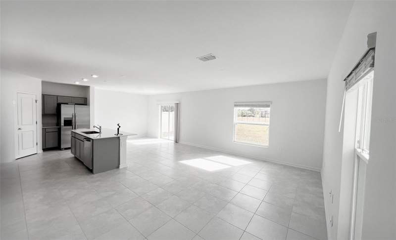 4 bedroom Single Family Residence at 1658 Teagan Lane, Peace Creek Reserve, Winter Haven — photo 4