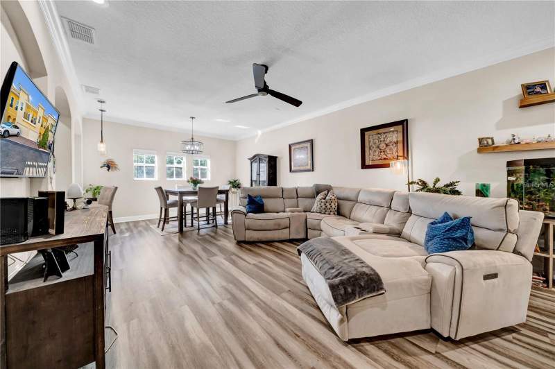 3 bedroom Townhouse at 614 105th Lane, Roosevelt Boulevard Townhomes, St Petersburg — photo 4