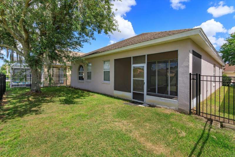 3 bedroom Single Family Residence at 13236 Luxbury Loop, Hunters Creek Tr 310, Orlando — photo 3
