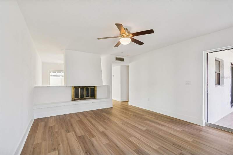 2 bedroom Condominium at 1 Windrush Boulevard #23, Windrush Cove Ph 1 Condo, Indian Rocks Beach — photo 5