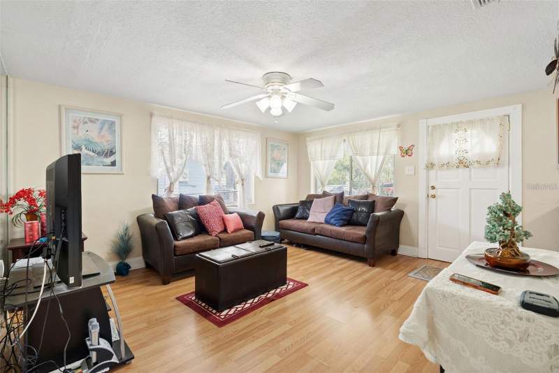 3 bedroom Single Family Residence at 4530 72nd Avenue, Boulevard Park, Pinellas Park — photo 3