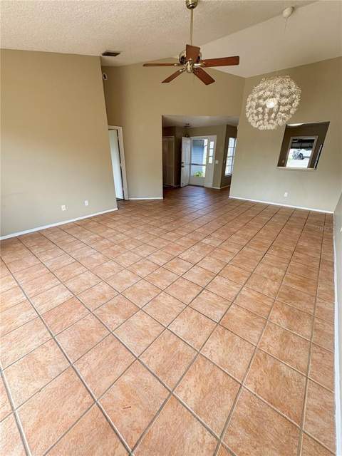 7416 Little Pond Court, Orlando FL - photo 6 of 25