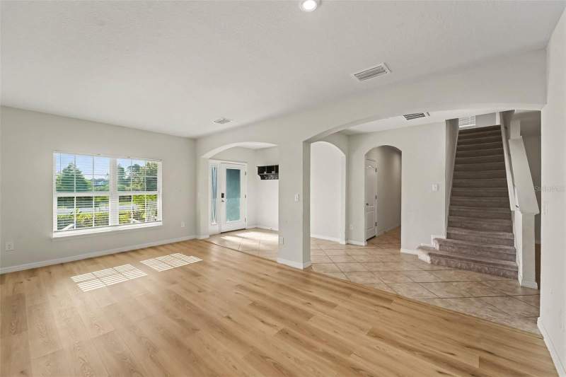 5 bedroom Single Family Residence at 2121 Branding Iron Court, Mitchell Ranch South Ph 1, Trinity — photo 4