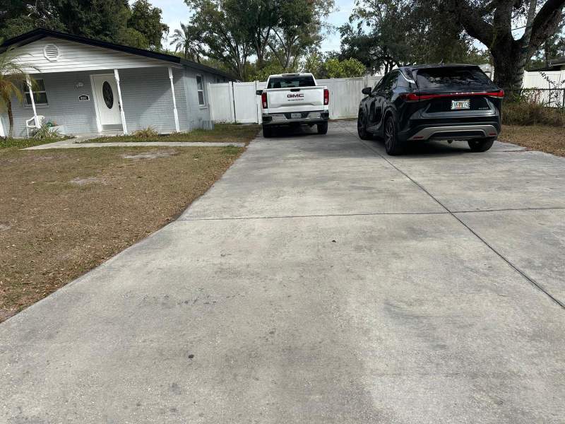 3 bedroom Single Family Residence at 8501 N Packwood Avenue, Oakwood Manor, Tampa — photo 4