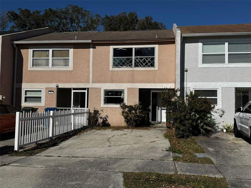 2811 S PINES DRIVE #18 home for sale in Tall Pines Estates