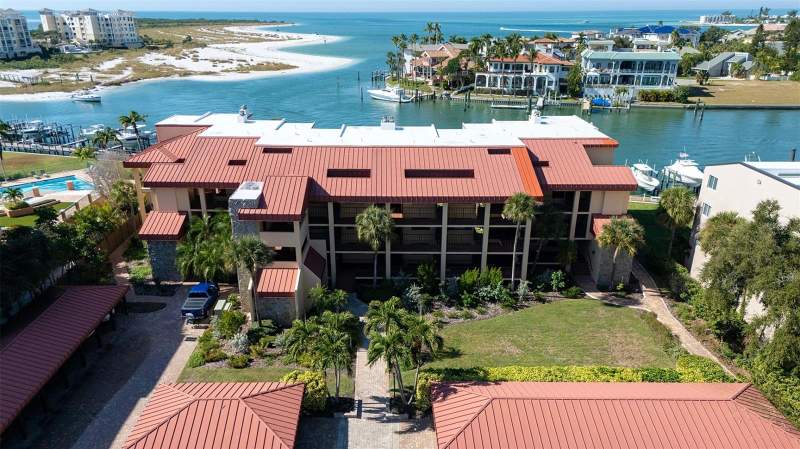 2 bedroom Condominium at 1060 Pinellas Bayway #106, Cove On The Gulf Condo, Tierra Verde — photo 3