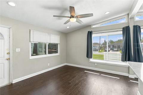 7301 51st Avenue, St Petersburg FL - photo 15 of 44
