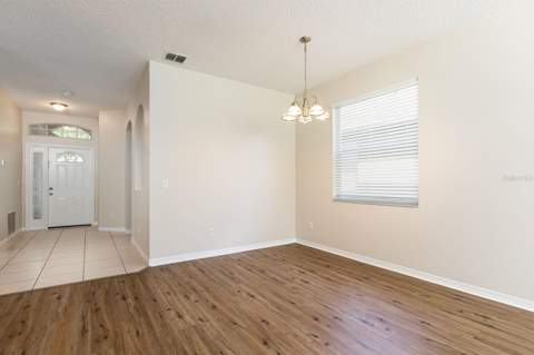 4936 Bellthorn Drive, Orlando FL - photo 11 of 29