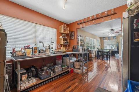 12922 N Albany Avenue, Tampa FL - photo 23 of 38