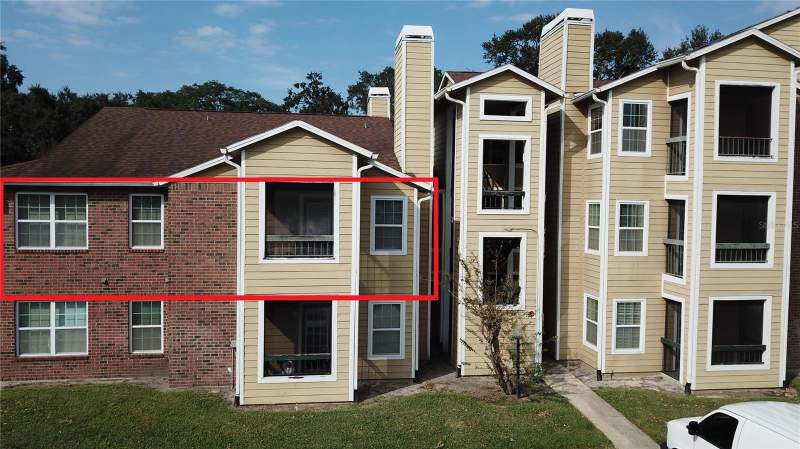 5600 DEVONBRIAR WAY #N202 home for sale in Regency Gardens