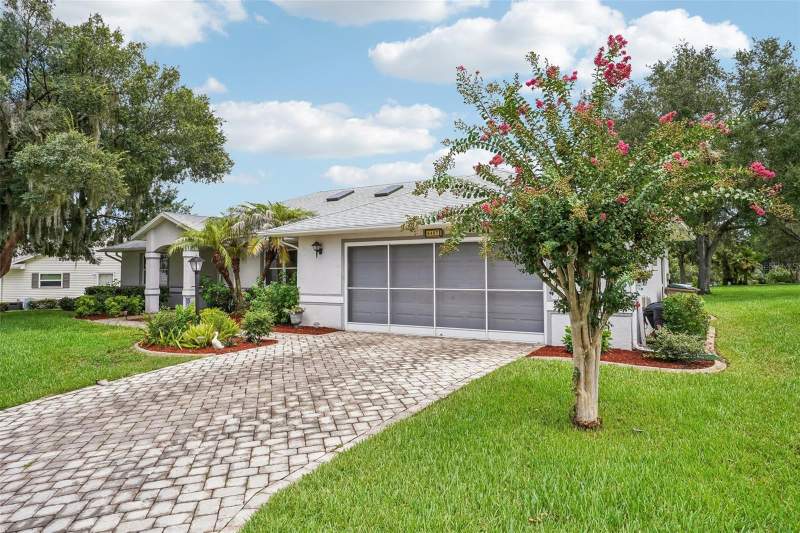 3 bedroom Single Family Residence at 6407 Tildon Court, Highland Lakes Ph 03 Tr A-G, Leesburg — photo 4